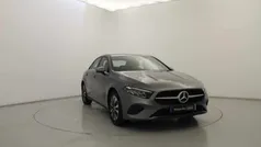 Cinzento Usado 2024 Mercedes A200 Sedan | € 35.990 (Preço justo)