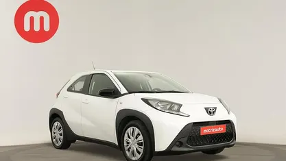 Branco Usado 2023 Toyota Aygo X Pulse SUV | € 17.499 (Preço justo)