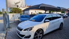 Branco pérola Usado 2015 Peugeot 308 Allure Carrinha | € 10.900 (Preço justo)
