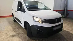 Branco Usado 2021 Peugeot Partner Premium Monovolume | € 14.250 (Bom preço)