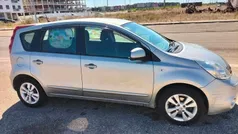 Cinzento Usado 2011 Nissan Note Monovolume | € 5.000