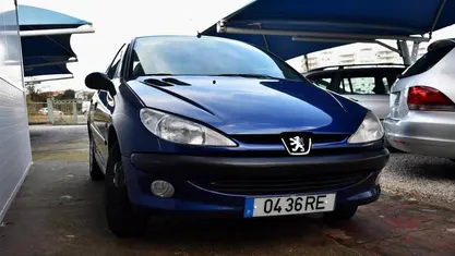 Usado Peugeot 206 60 HP (44 kW) 2001