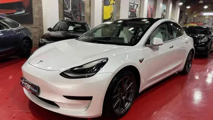 Usado Tesla Model 3 Standard Range 208 kW (283 HP) 2020 Sedan