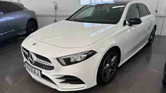 Branco Usado 2022 Mercedes A200 AMG line Sedan | € 28.990 (Bom preço)