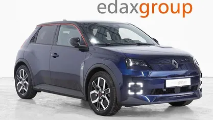 Usado Renault 5 E-Tech 110 kW (150 HP) 2025