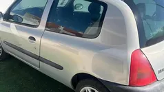 Usado 1999 Renault Clio II Citadino | € 2.100 (Preço justo)