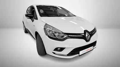 Branco Usado 2019 Renault Clio IV LIMITED | € 11.340 (Preço justo)