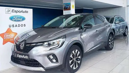 Cinza Usado 2023 Renault Captur Intens SUV | € 16.990 (Bom preço)