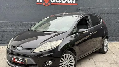 Preto Usado 2009 Ford Fiesta Titanium Citadino | € 5.800 (Preço justo)