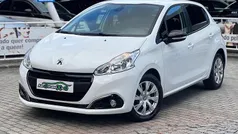 Branco Usado 2020 Peugeot 208 Active Citadino | € 12.990 (Bom preço)