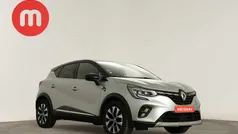 Cinzento Usado 2024 Renault Captur Techno SUV | € 21.299 (Preço justo)