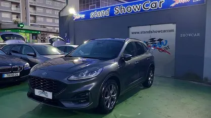 Usado Ford Kuga 120 HP (88 kW) 2022 Antracite SUV