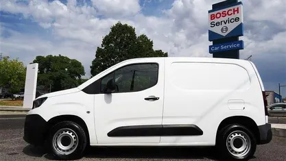 Usado 2021 Peugeot Partner Monovolume | € 10.900 (Bom preço)
