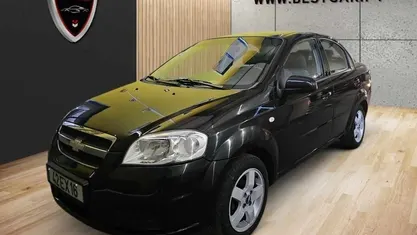 Usado Chevrolet Aveo 72 HP (52 kW) 2007 Preto Sedan