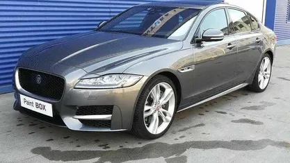 Usado Jaguar XF R-Sport 300 HP (220 kW) 2016 Sedan