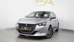 Cinza Usado 2022 Peugeot 208 Allure Citadino | € 16.480 (Preço justo)