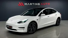 Branco Usado 2021 Tesla Model 3 Sedan | € 29.990 (Preço justo)