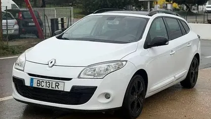 Usado 2019 Renault Mégane IV | € 9.900 (Super Preço)