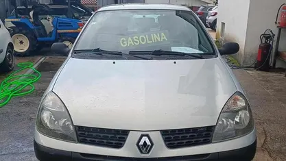 Cinzento Usado 2003 Renault Clio II Citadino | € 2.950 (Preço justo)