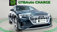 Cinzento Usado 2020 Audi e-tron Advanced SUV | € 38.999 (Bom preço)
