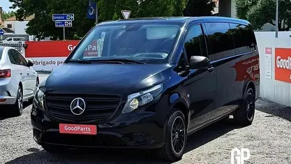 Preto Usado 2022 Mercedes Vito Van | € 46.000 (Preço justo)