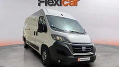 Branco Usado 2022 Fiat Ducato Van | € 24.190 (Preço justo)