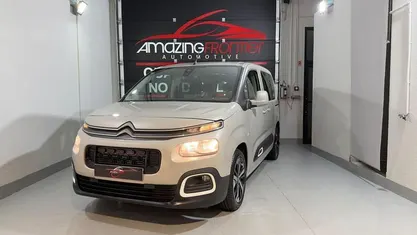 Usado 2020 Citroën Berlingo Monovolume | € 13.900 (Preço justo)