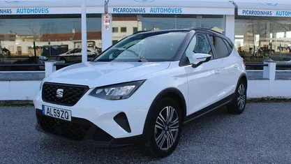 Usado Seat Arona Style 95 HP (69 kW) 2021 Branco SUV