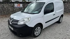 Branco Usado 2019 Renault Kangoo Business Monovolume | € 11.350 (Preço justo)