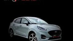 Cinzento Novo 2024 Ford Puma ST-Line | € 23.890 (Preço justo)