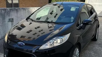 Usado Ford Fiesta 70 HP (51 kW) 2010 Citadino