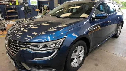 Usado Renault Talisman 130 HP (95 kW) 2018 Azul