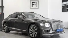 Usado 2022 Bentley Flying Spur Sedan | € 228.000