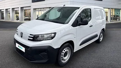 Branco Novo 2025 Peugeot E-Partner Monovolume | € 31.900 (Preço justo)