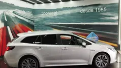 Cinzento Usado 2020 Toyota Corolla | € 21.799 (Preço justo)