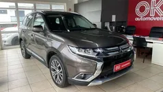 Castanho Usado 2016 Mitsubishi Outlander Intense SUV | € 17.500 (Preço justo)