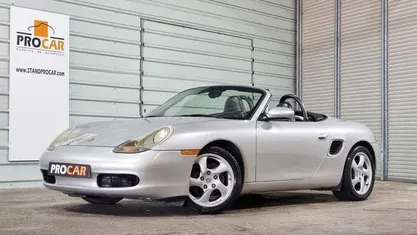 Usado Porsche Boxster 204 HP (150 kW) 1998 Cabrios