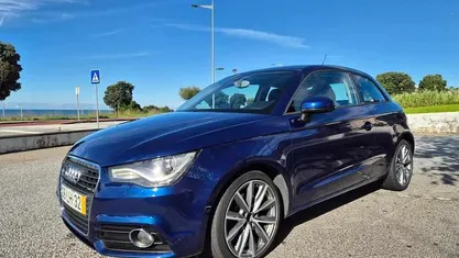Azul Usado 2011 Audi A1 Citadino | € 10.250 (Preço justo)
