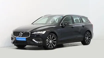 Preto Usado 2022 Volvo V60 Carrinha | € 35.900 (Preço justo)