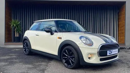 Usado 2015 Mini ONE Citadino | € 14.790 (Preço justo)