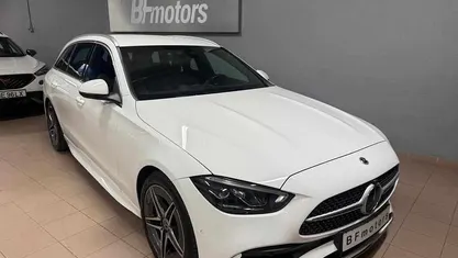 Usado Mercedes C220 AMG line 200 HP (147 kW) 2022 Carrinha