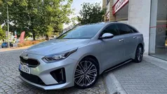 Cinzento Usado 2021 Kia ProCeed Citadino | € 24.900 (Preço justo)