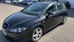 Preto Usado 2010 Seat Leon Sport Citadino | € 9.450 (Preço justo)