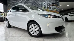 Branco Usado 2018 Renault Zoe Life Citadino | € 12.740 (Preço justo)