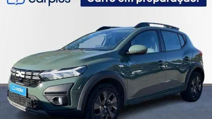 Verde Usado 2024 Dacia Sandero Expression | € 16.900 (Preço justo)