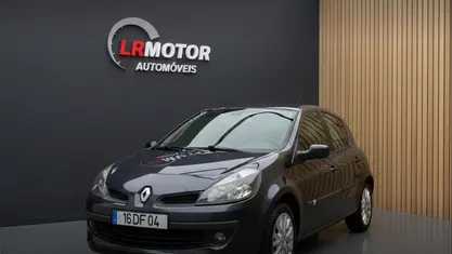 Usado Renault Clio II Dynamique 85 HP (62 kW) 2007