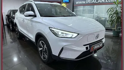 Usado MG ZS Luxury 130 kW (177 HP) 2022 Branco SUV