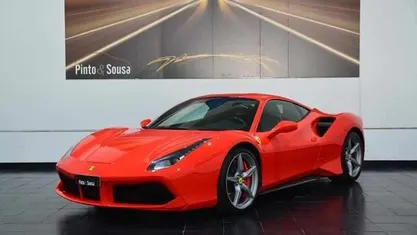 Usado Ferrari 488 670 HP (492 kW) 2016 Coupé