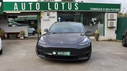 Cinza Usado 2021 Tesla Model 3 Sedan | € 22.970 (Bom preço)