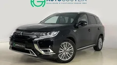 Preto Usado 2018 Mitsubishi Outlander P-HEV | € 18.980 (Super Preço)